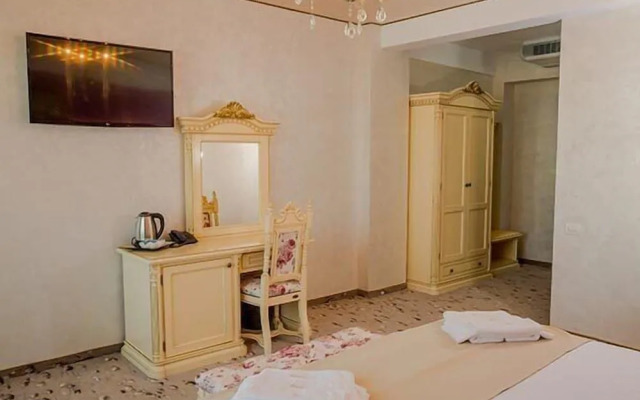 Hotel Almar Luxury