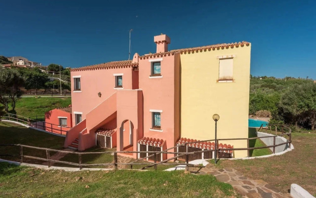 Charming Small Villa 4vin Bella Villetta Sleeps 4 With Pool