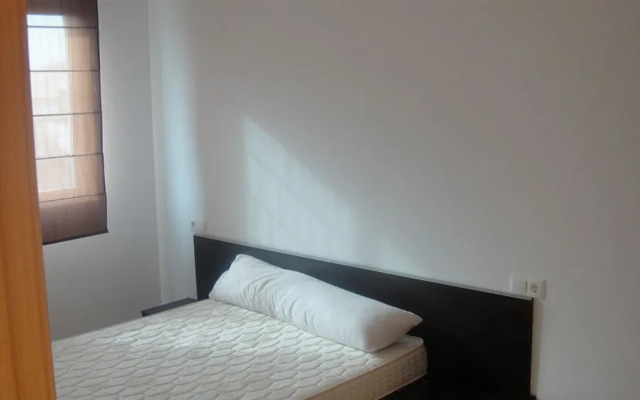 Apartamentos Marineu Amanecer