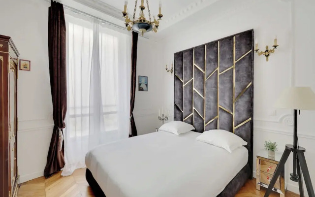 Luxury 2bdr/6p Apartment - Arc de Triomphe