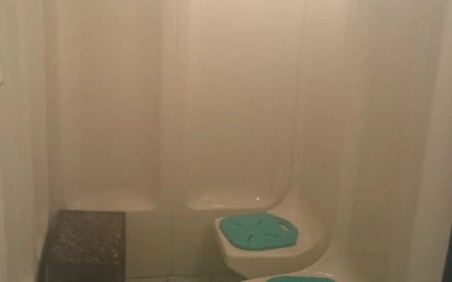 Hiroshima Capsule Hotel & Sauna New Japan EX - Caters to Men