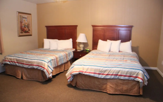 Green Acres Hotel