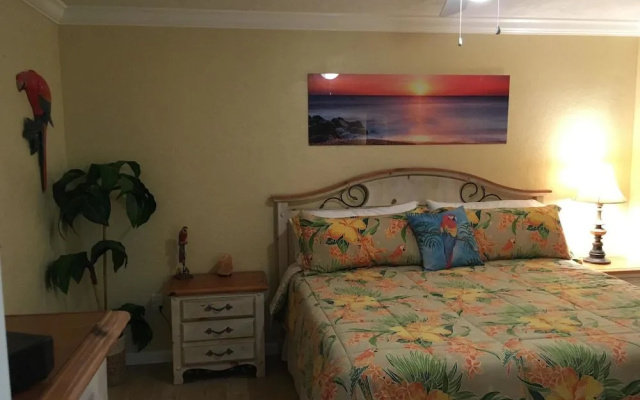 Jamaica Royale 102 - 2 Br Condo