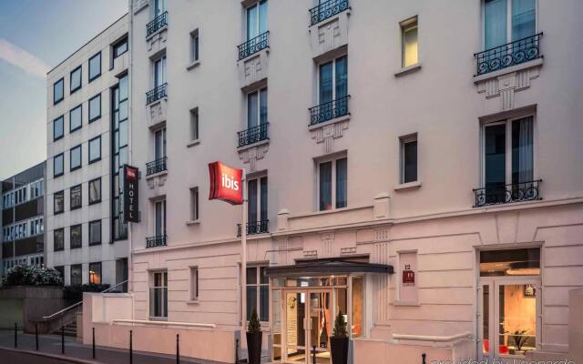 Отель Ibis Paris Boulogne Billancourt вид на фасад