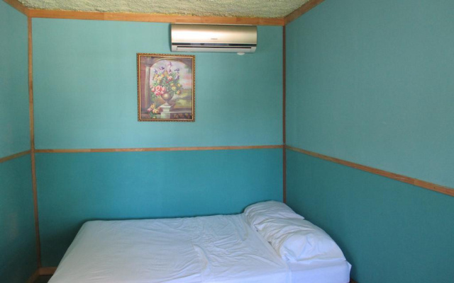 Cabinas Cahuita