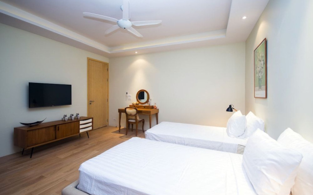 Luxury Hillside Residence at Bangtao