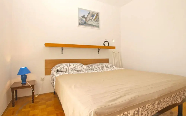 Apartment 1635