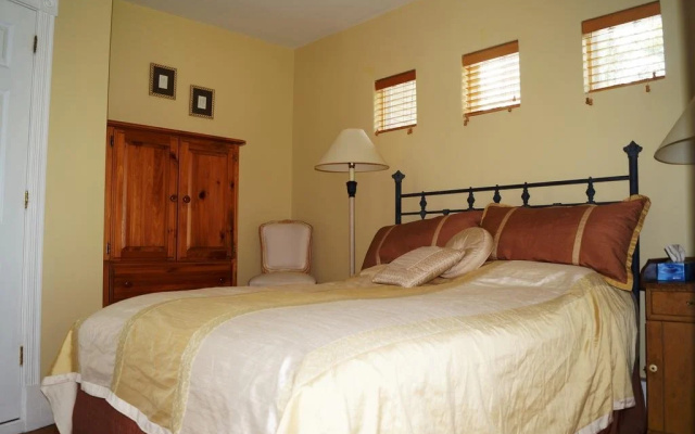 La Maison Drew B&B