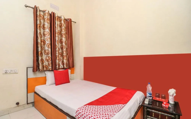 OYO 18474 Hotel Sukh Sagar