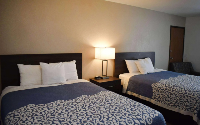 Super 8 by Wyndham Grand Island South