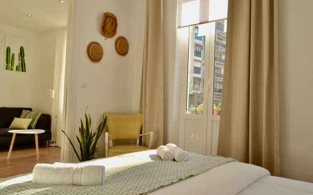 Hola Valencia - Holiday Apartments