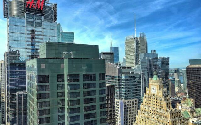 Отель Hyatt Times Square вид на фасад