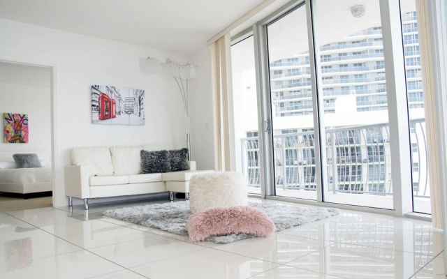 One Luxury Miami Brickell