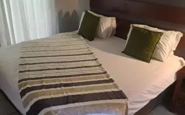 Honey Bee Guesthouse