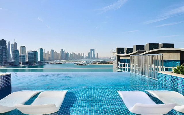 Prestigious 1BR Escape at The Palm