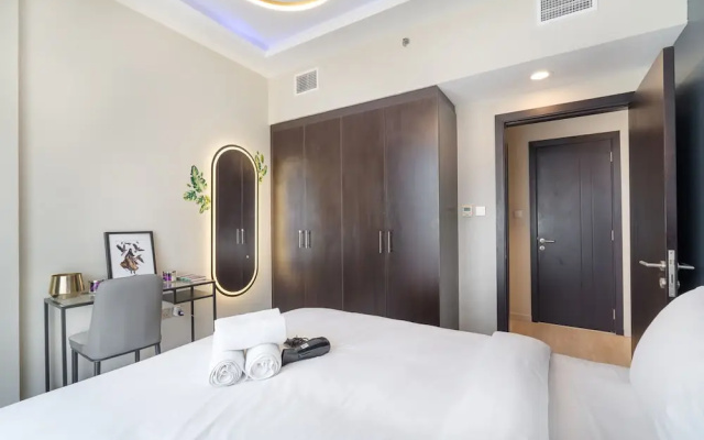 Calm 1-bedroom With Relaxing Balcony Atmosphere in Liwan