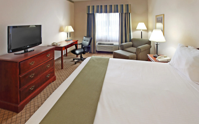 Holiday Inn Express Hotel & Suites Camden by IHG