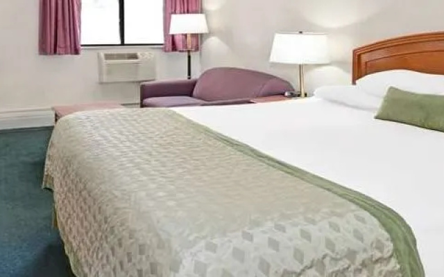 Laramie Express Inn