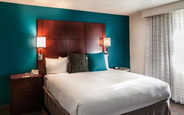 Staybridge Suites Oxnard - River Ridge