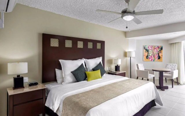 El Cid La Ceiba Beach Hotel