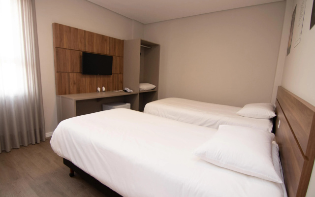 Hotel Maua