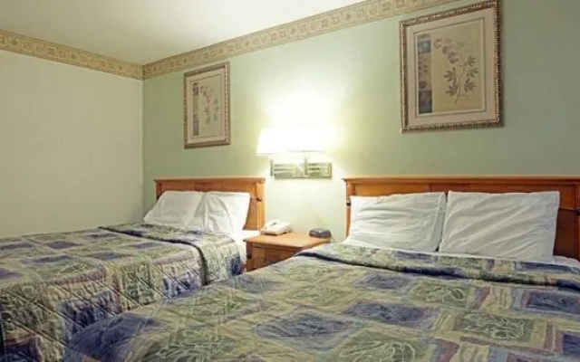 Americas Best Value Inn & Suites Woodland