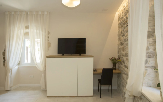 Situs Residence