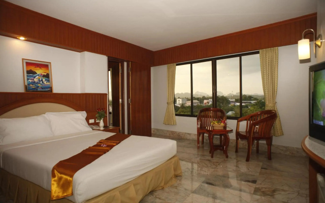 Boonsiam Hotel