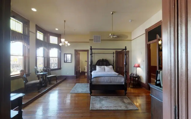 The Fitzpatrick Hotel