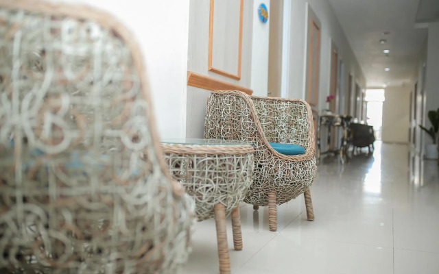 Blue Orchid Hotel