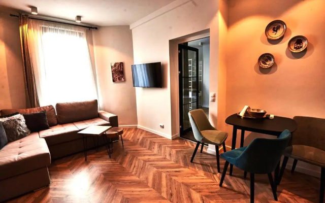 Metropole Apartments Royal Residence