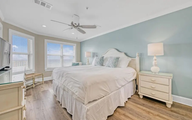 Crystal Dunes 405
