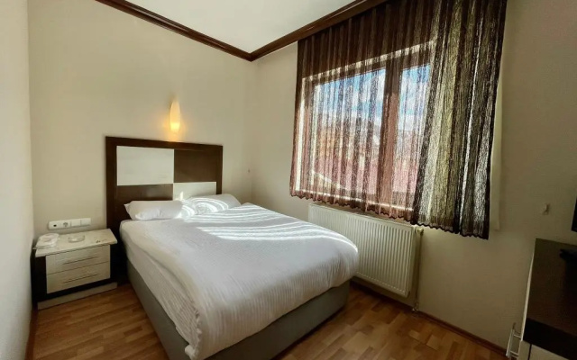 Cimenler Otel