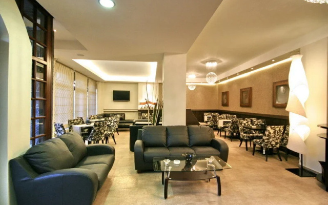 Hotel Kentrikon