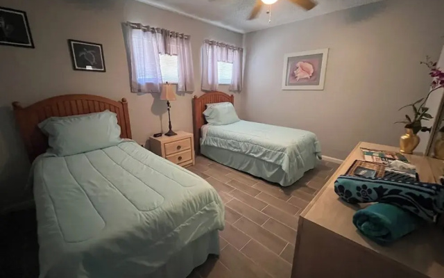 Surfside Suites