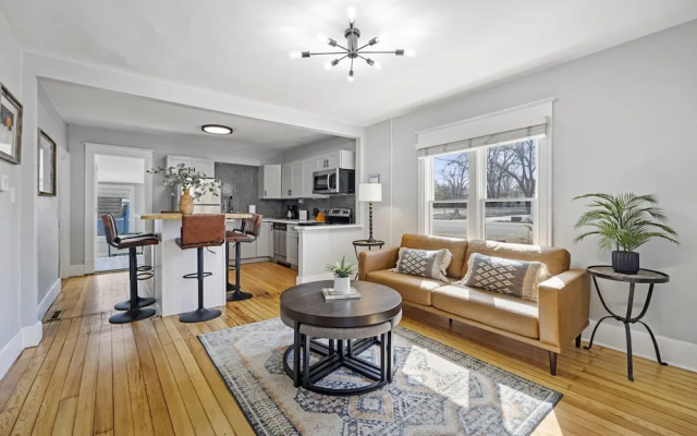 Charming Bungalow With Hot Tub, Fire Pit & Bikes