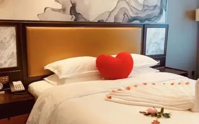 Jinhua DEEFLY Yearns Hotel (Zhejiang Normal University Branch)