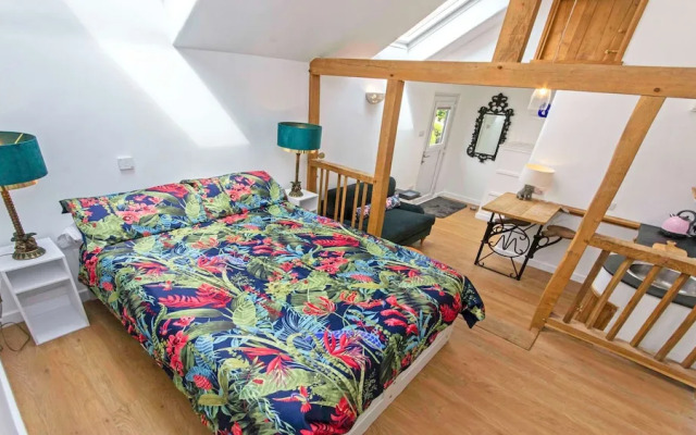 Bag-end House 7 Bedrooms, Sleeps 14, Hot Tub