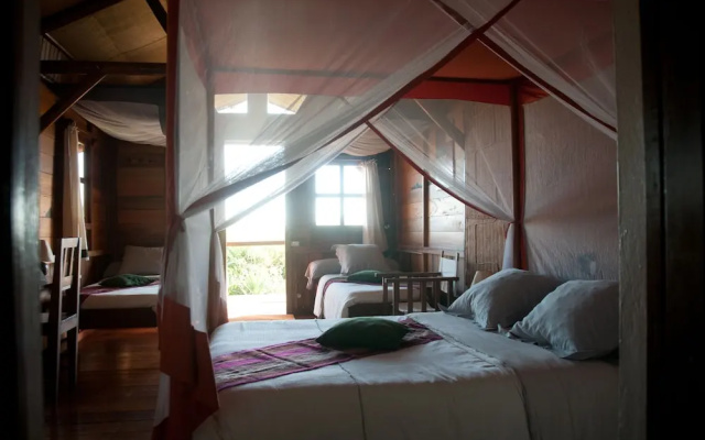 Nature Lodge