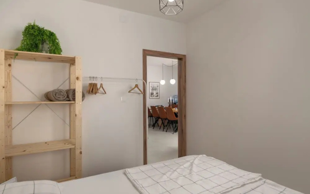 Holiday Home Seafront Escape