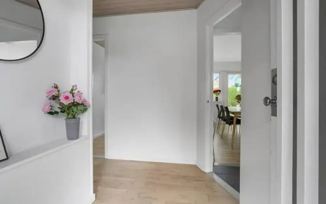 Renovated House Located on Skolebakken 60