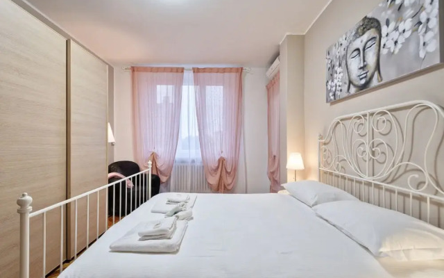 Borgo Dora Balcony Flat