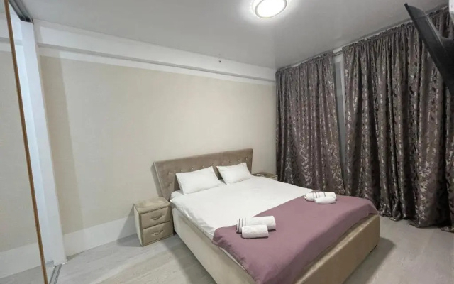 Guest House on Druzhby 1