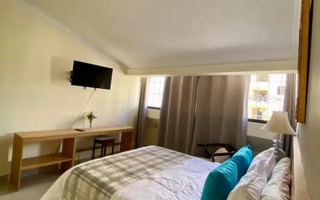 Botanic Garden Hostal