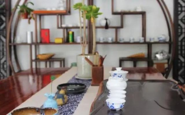 Xian Yan Inn