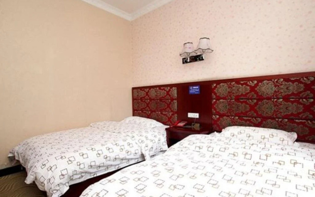 Yangshuo Fengqing Holiday Inn