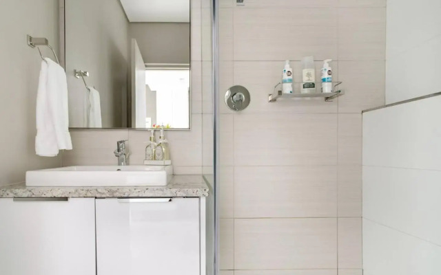 Lux Andringa Walk Apartments