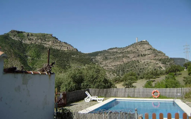 La Casita Blanca- La Almona Chica
