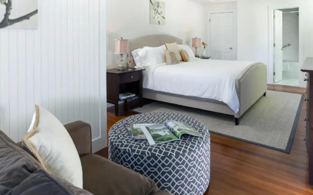 West Neck Guesthouse