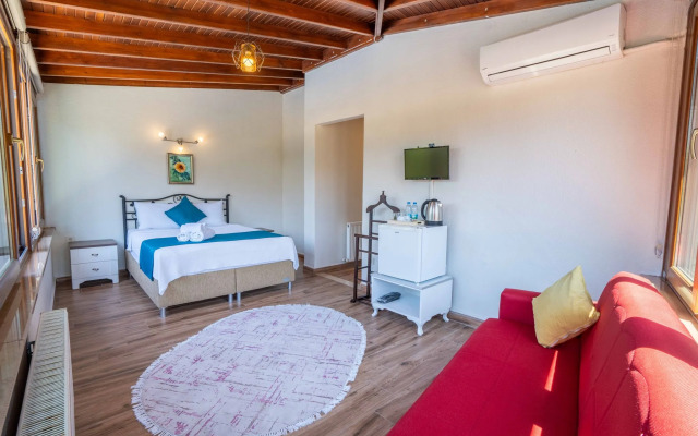 Cunda Giritlioğlu Otel